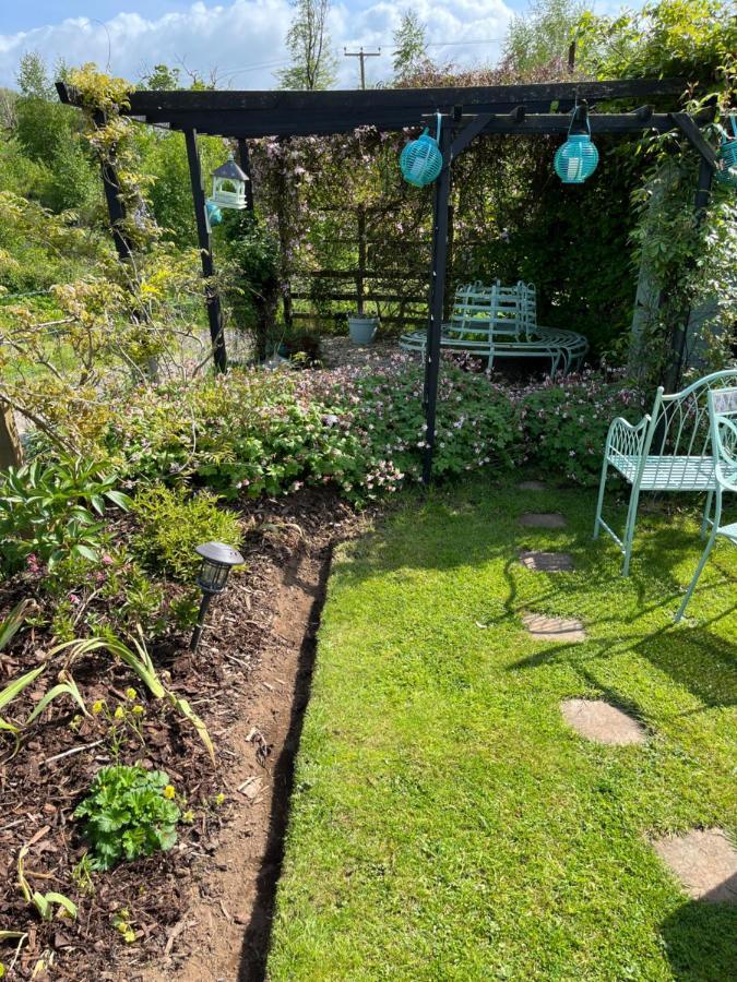 Retreat At The Knowe Auchincruive Estate Bed & Breakfast Ayr Bagian luar foto