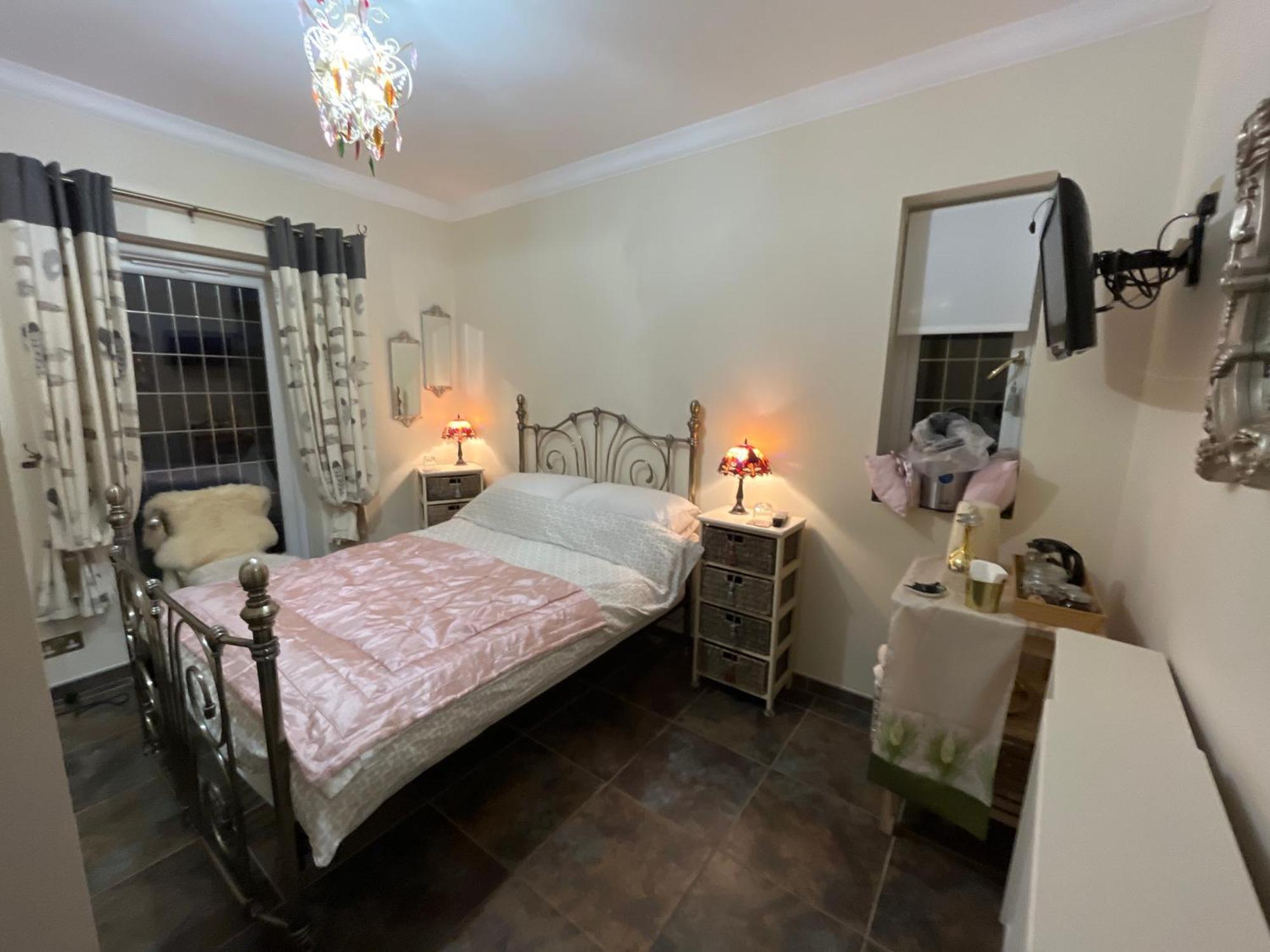Retreat At The Knowe Auchincruive Estate Bed & Breakfast Ayr Bagian luar foto