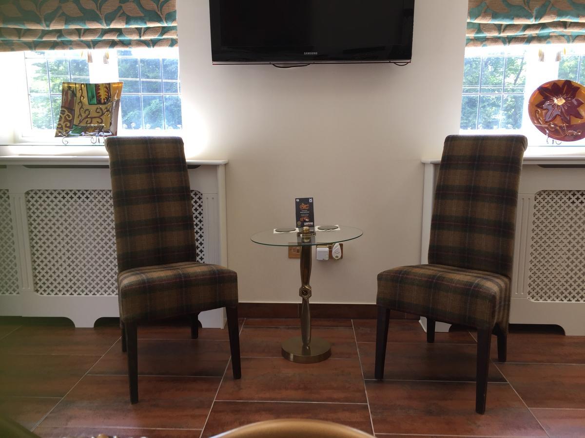 Retreat At The Knowe Auchincruive Estate Bed & Breakfast Ayr Bagian luar foto